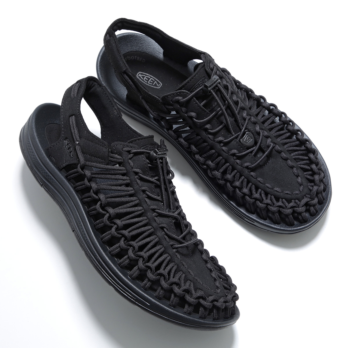 美品　KEEN ブラック UNEEK ユニーク サンダル 編み込み　27.5 KEEN（キーン） サンダル UNEEK ユニーク 1014097 メンズ バンジー