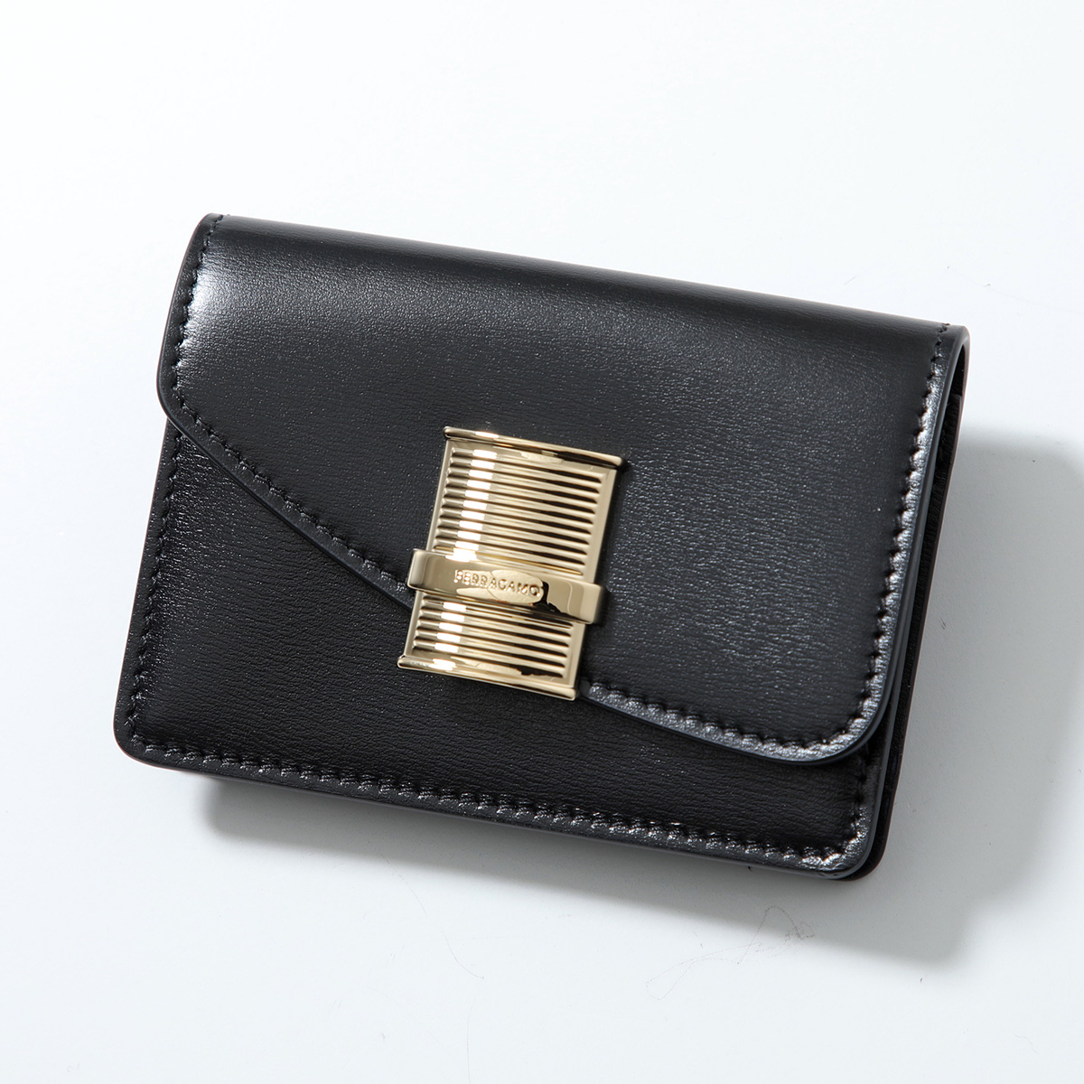 フェラガモ　名刺入れ　未使用 FERRAGAMO（フェラガモ） 名刺入れ 22 0680 775209 775210 レディース