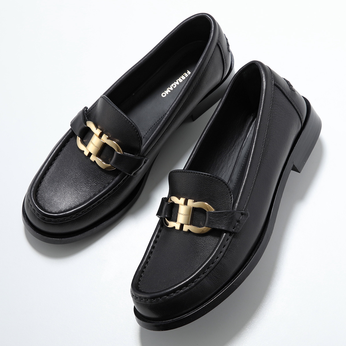 FERRAGAMO（フェラガモ） ローファー MARYAN 2 マリアン 769755