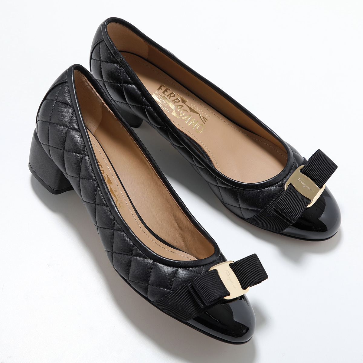 FERRAGAMO（フェラガモ） パンプス VARA Q 672114 レディース レザー