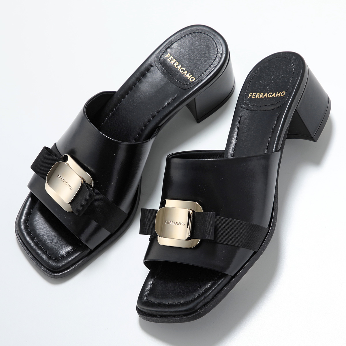 ✨️極美品✨️サルヴァトーレ フェラガモ ヴァラリボン　サンダルミュール送料無料 リボン FERRAGAMO(フェラガモ) サンダル・ミュール(レディース