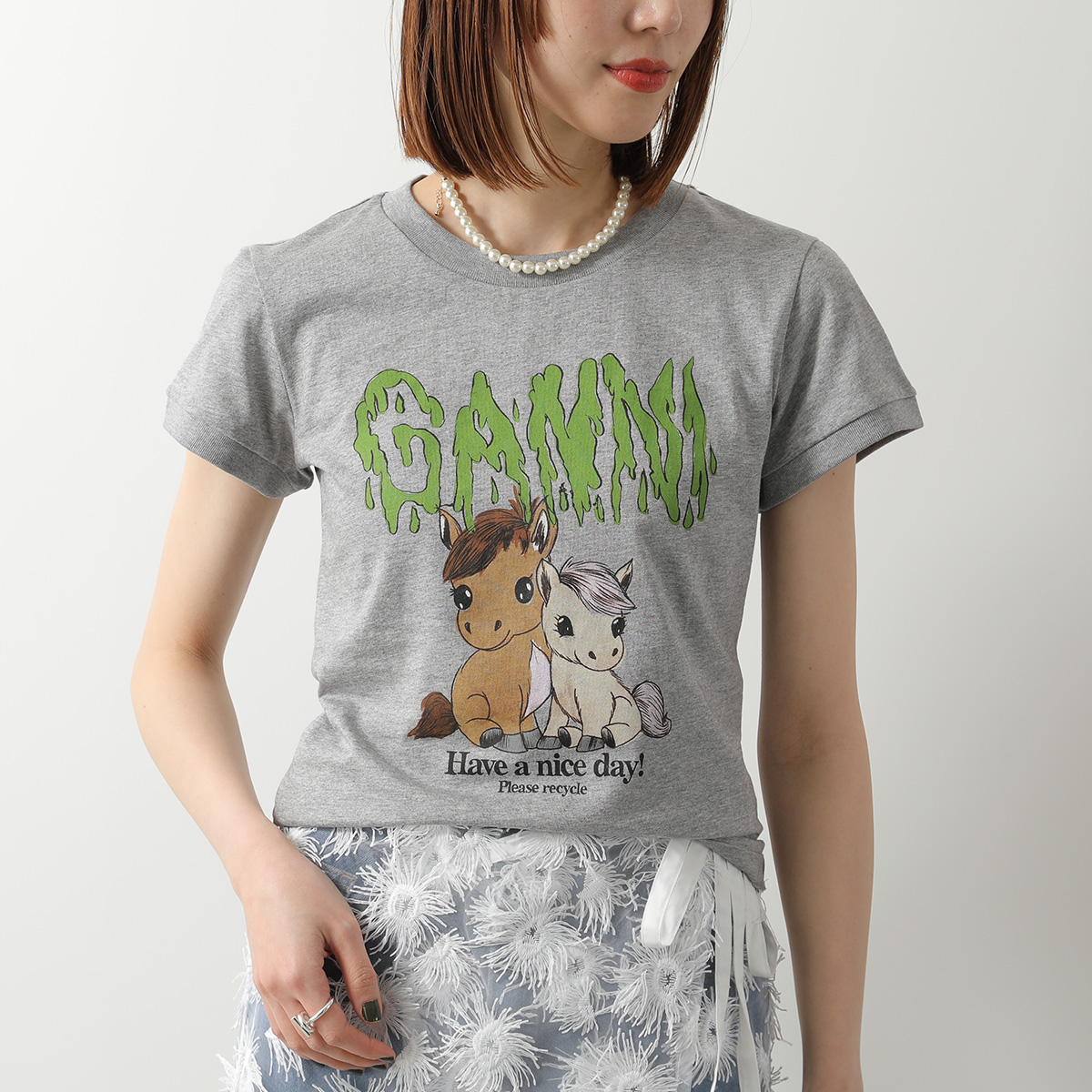【美品】  Ganni / ガニー | グラフィックロゴ 刺しゅう Tシャツ | XS | チャコール | レディース GANNI（ガニー） 半袖 Tシャツ Basic Jersey Relaxed T-shirt T4058