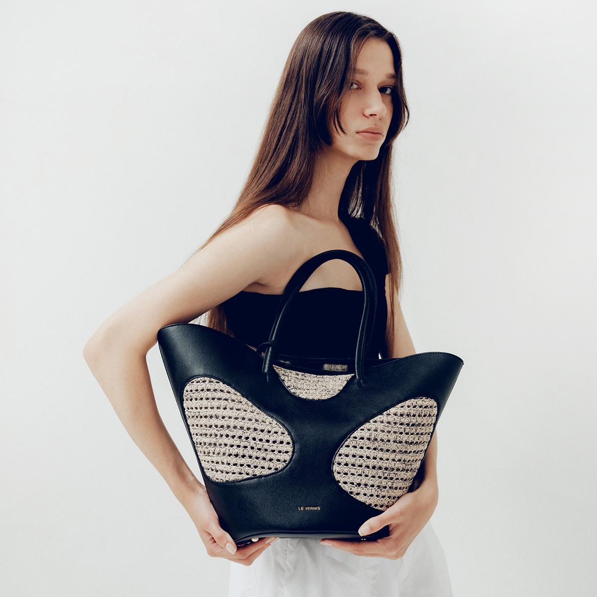 Le Vernis（ル・ベルニ） トートバッグ Hole digging tote ホール