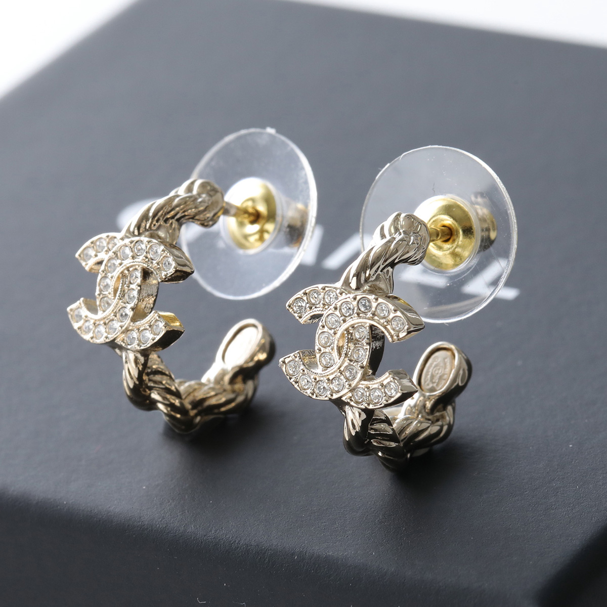 CHANEL ココマーク ツイストフープ ピアス CHANEL（シャネル） フープピアス ABH177 B23560 レディース ココ