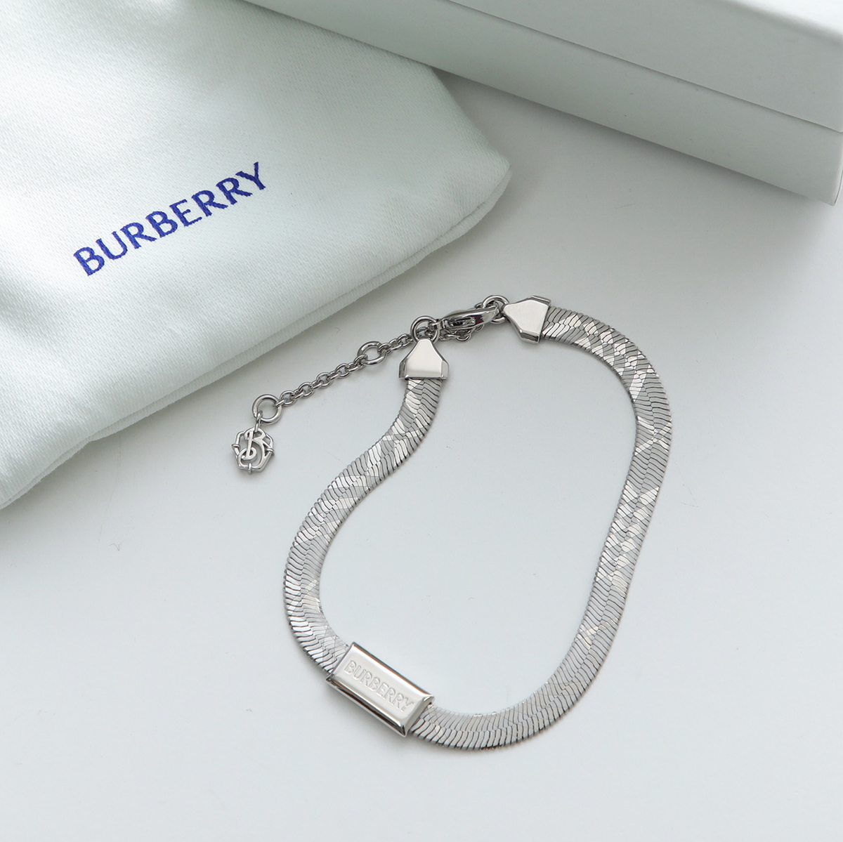 BURBERRY（バーバリー） ブレスレット MJ CHECK ENGRAVED BRAC