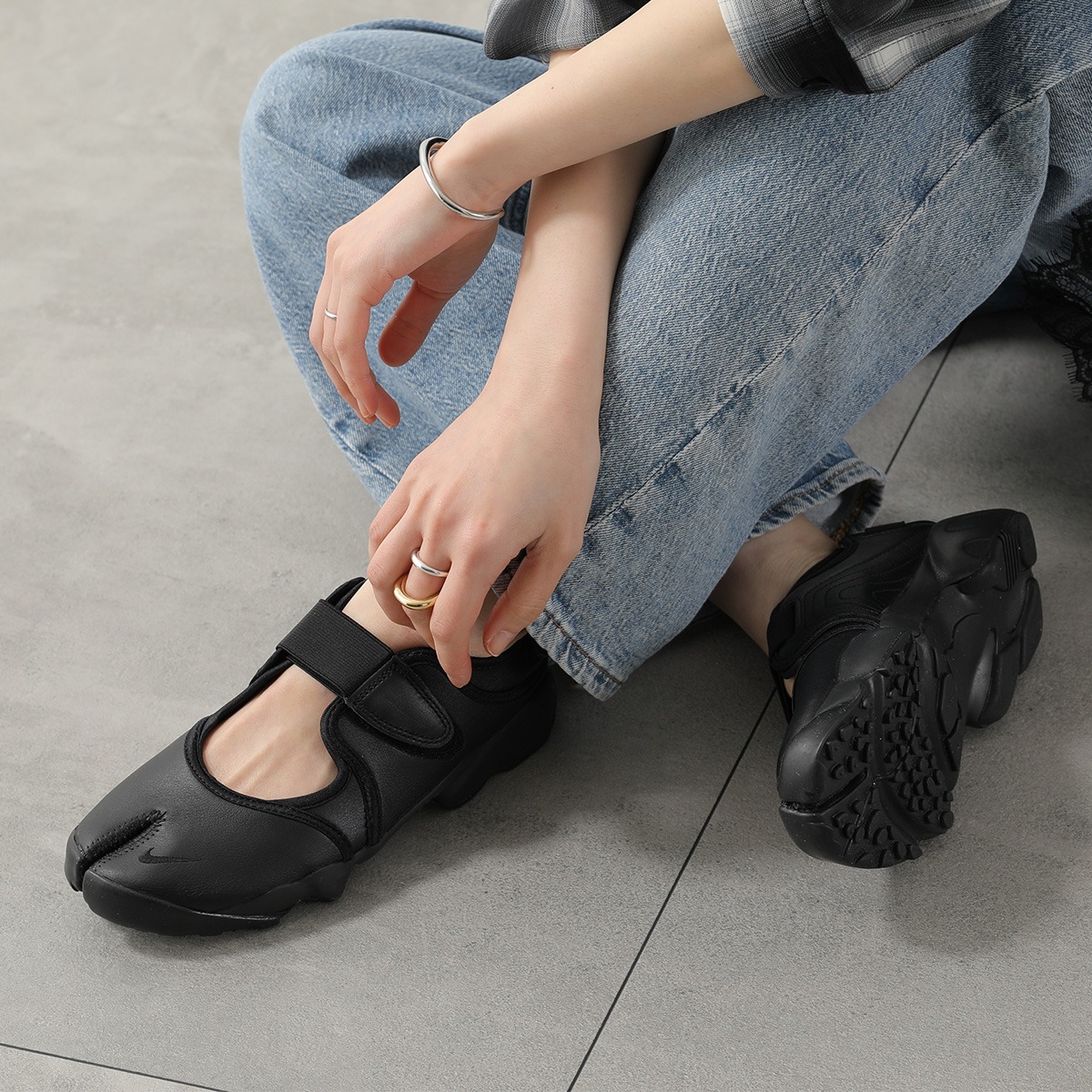 ✨極美品✨NIKE ナイキ エア リフトスニーカー厚底 足袋 ブラック25㎝ NIKE(ナイキ)＞WOMENS AIR RIFT エアリフト/スニーカー/BLACK