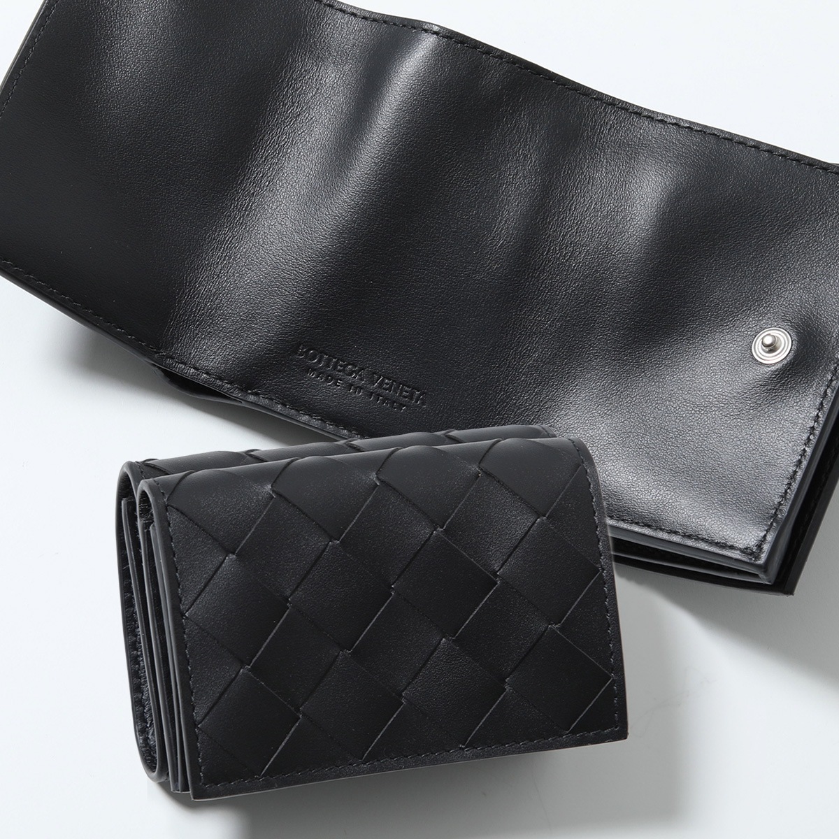 ✨新品未使用✨　BOTTEGA VENETA ミニ財布　イントレチャート　折り BOTTEGA VENETA（ボッテガ・ヴェネタ） イントレチャート タイニー 三