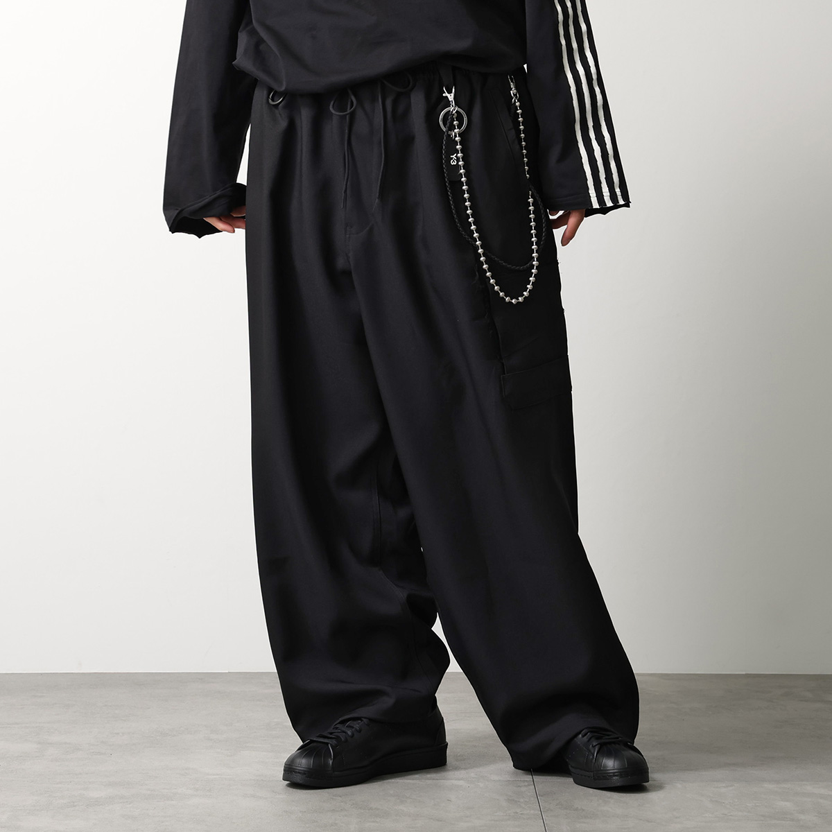 Y-3 ワイスリー ワイドパンツ SU STR PANTS スポーツ ユニフォーム ストレート KE3884 メンズ イージーパンツ ロゴ BLACKの画像