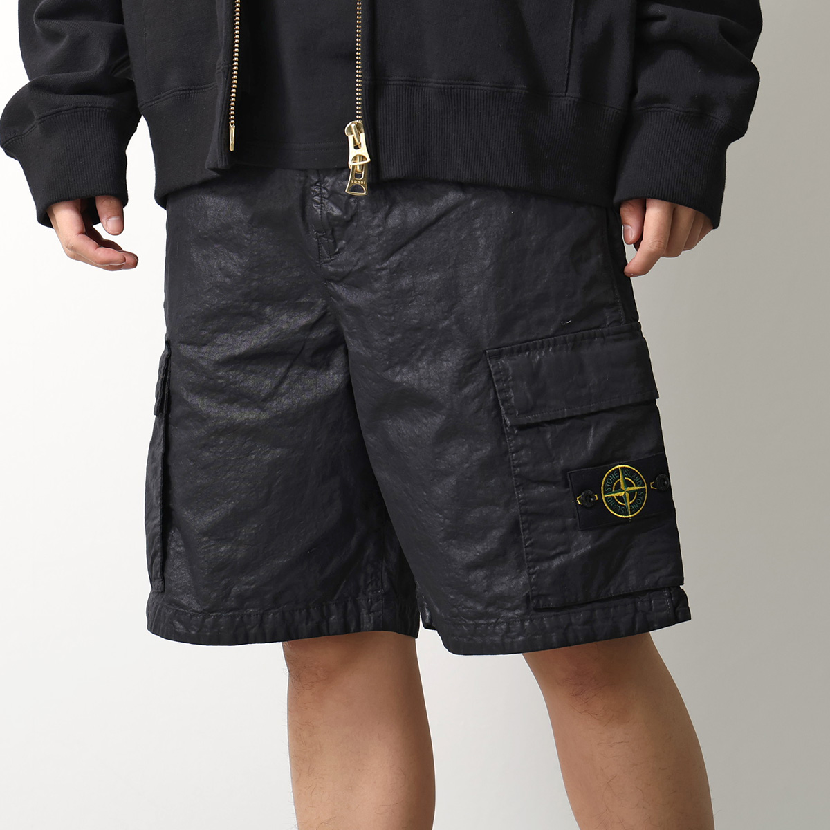 STONE ISLAND（ストーン アイランド） ハーフパンツ L1S15L100001