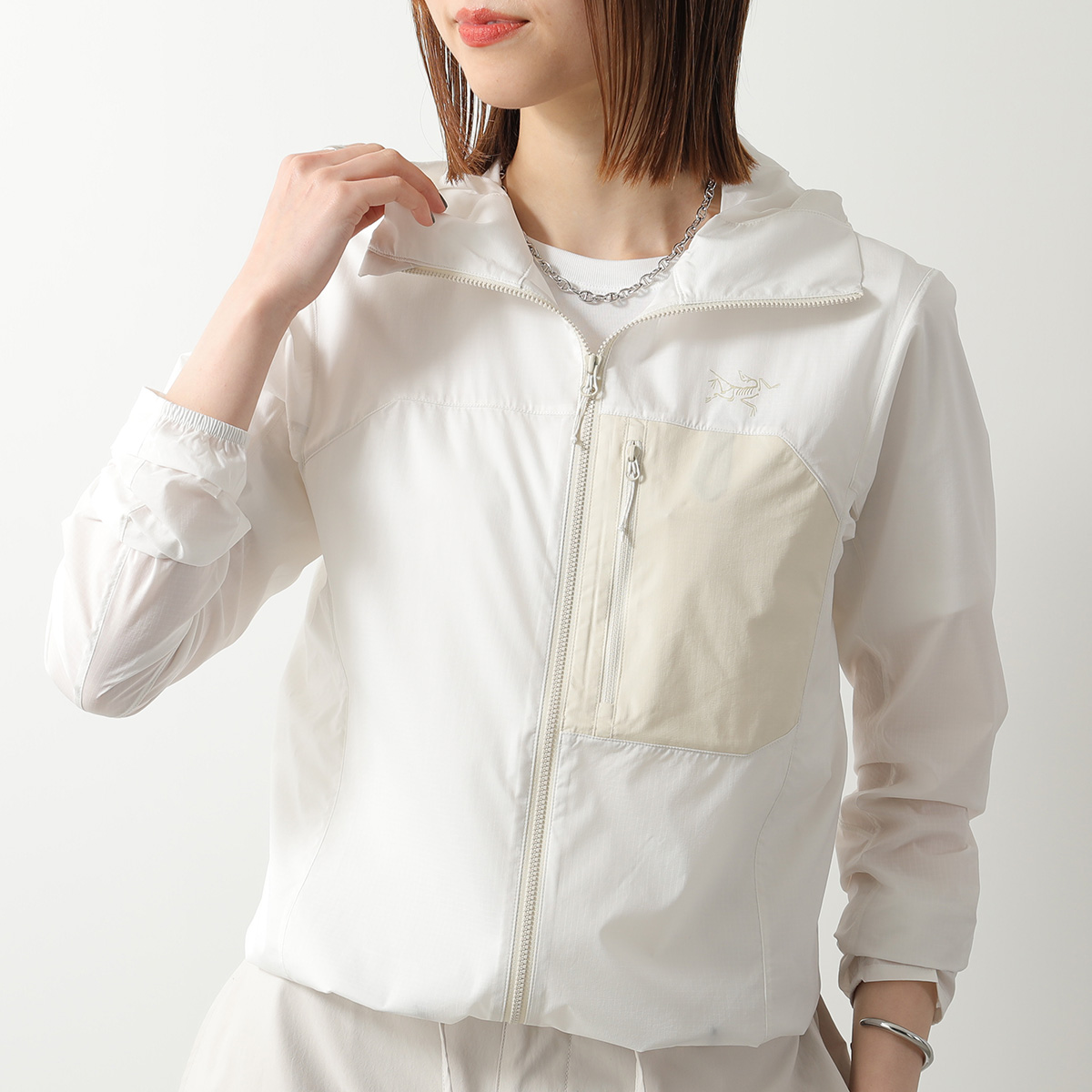 アークテリクス　フィッションLT レディースM オフホワイト　白　ゴアテックス ARC'TERYX（アークテリクス） ウィメンズ アトム フーディ WOMEN'S