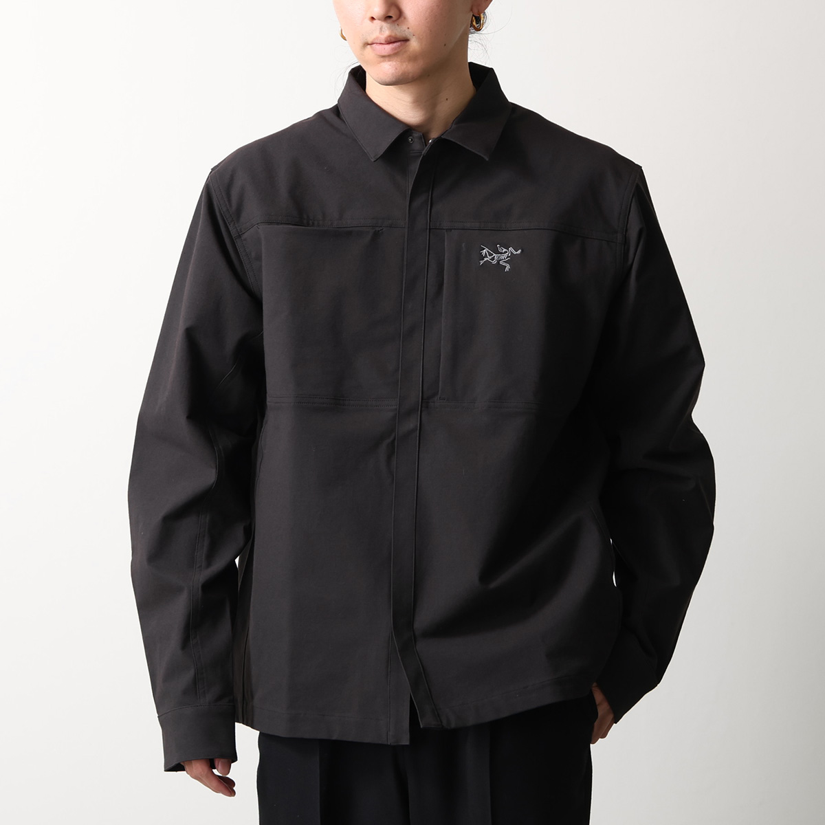 美品　アークテリクス　クロニンコットンオーバーシャツ　BLACK サイズS ARC'TERYX（アークテリクス） シャツ Cronin Cotton Overshirt M