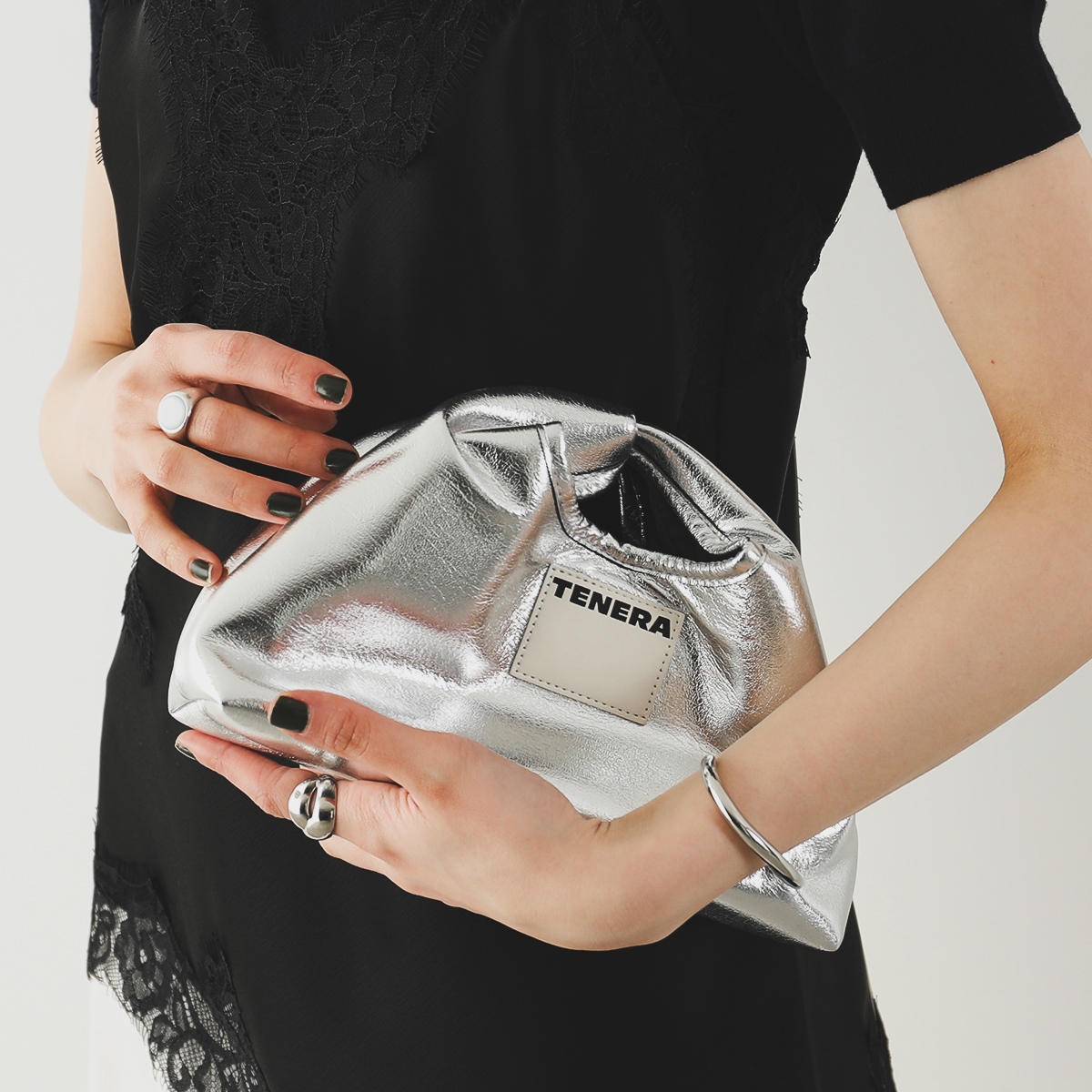 TENERA テネラ ハンドバッグ Mini Hobo Crossbody Bag ミニ ホーボー 