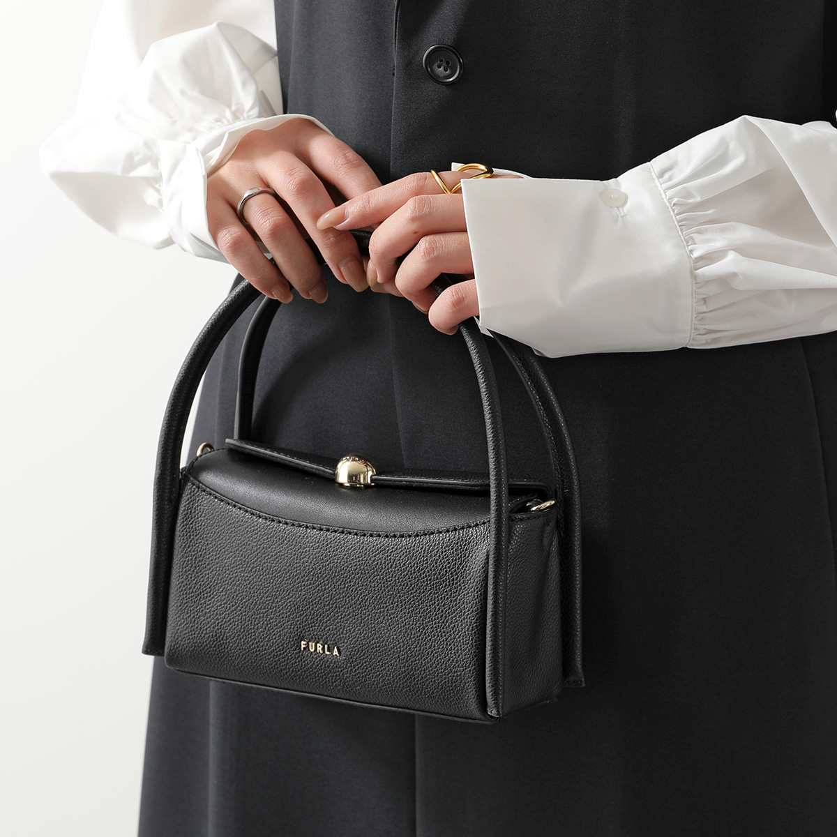 ★お値下げ★FURLA フルラ　ミニボストン　黒　ブラック　ハンドバッグ　手持ち FURLA（フルラ） ハンドバッグ NICOLE MINI BOSTON BAG ニコル ミニ