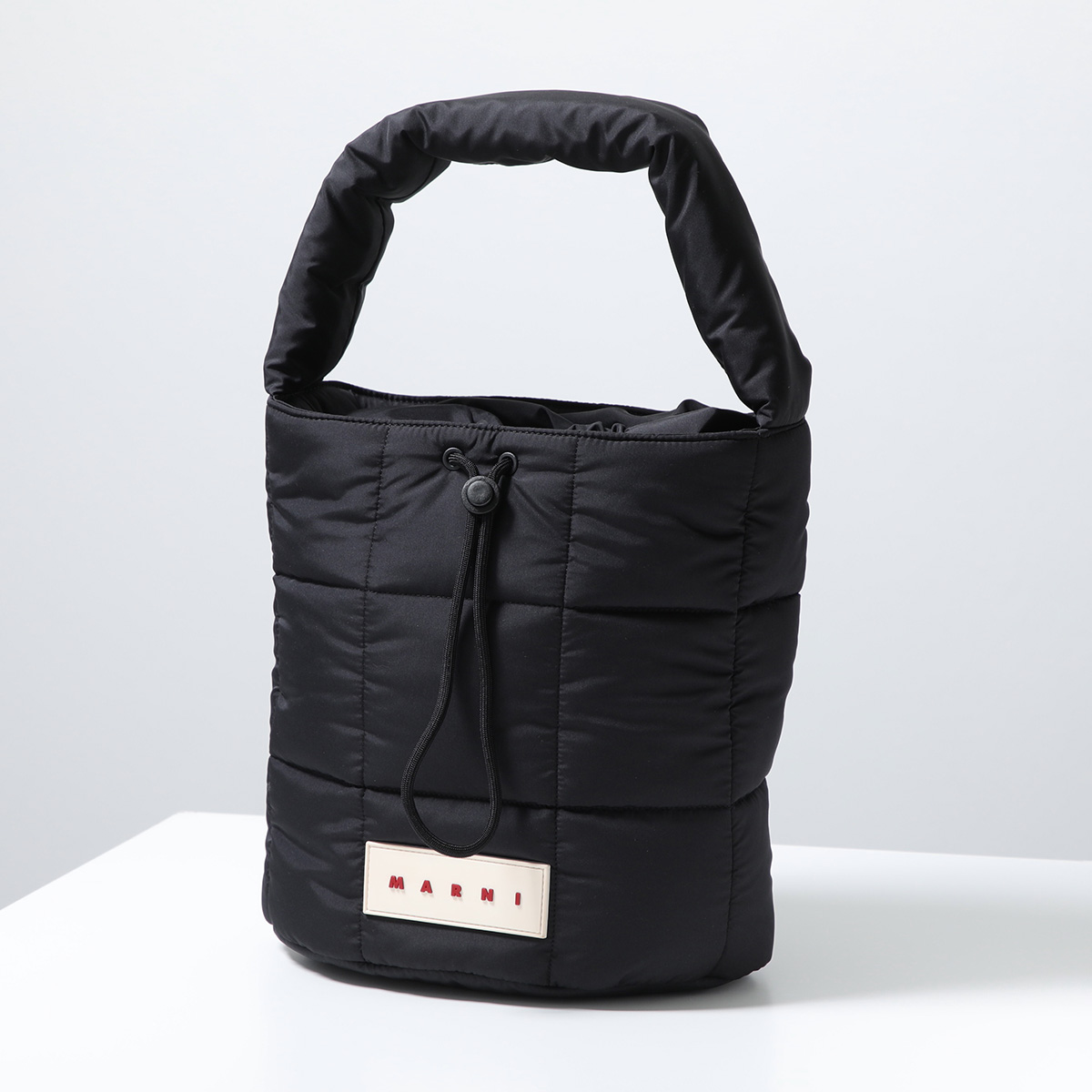 MARNI マルニ ハンドバッグ SBMP0269A0 P8068 レディース バケットバッグ ソフトパッド入り 鞄 00N99 SBMP0269A0P806800N99の画像