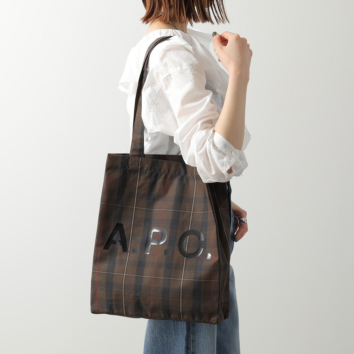 APC A.P.C. アーペーセー トートバッグ tote lou ルー COHKY M61442 レディース コットン ショッピングバッグ チェック柄 ロゴ 鞄 CAA/MARRONの画像