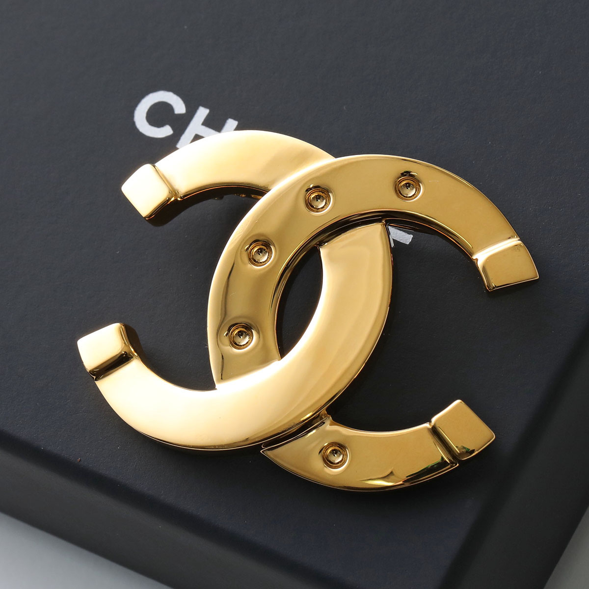 CHANEL シャネル ブローチ ココマーク ゴールド GP 1108