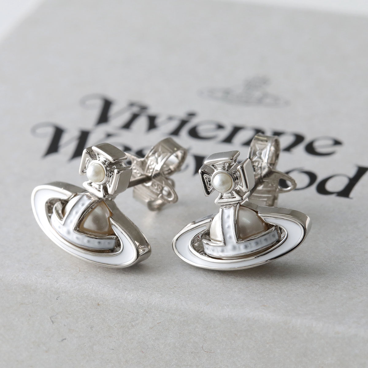 Vivienne Westwood（ヴィヴィアンウエストウッド） ピアス SIMONETTA