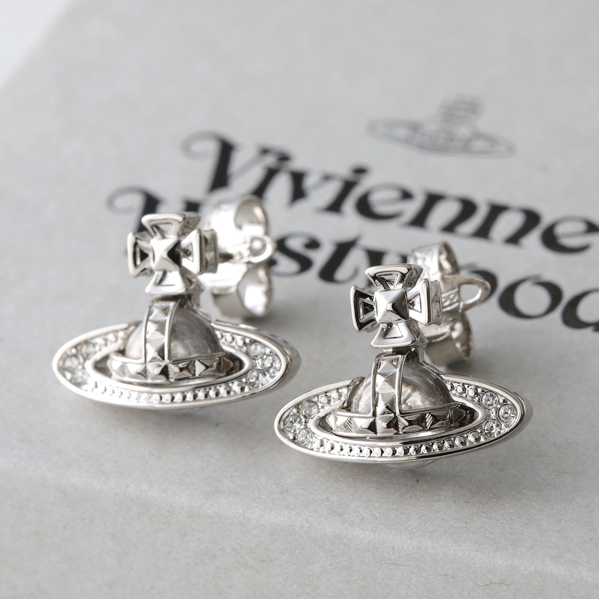 Vivienne Westwood（ヴィヴィアンウエストウッド） スタッドピアス