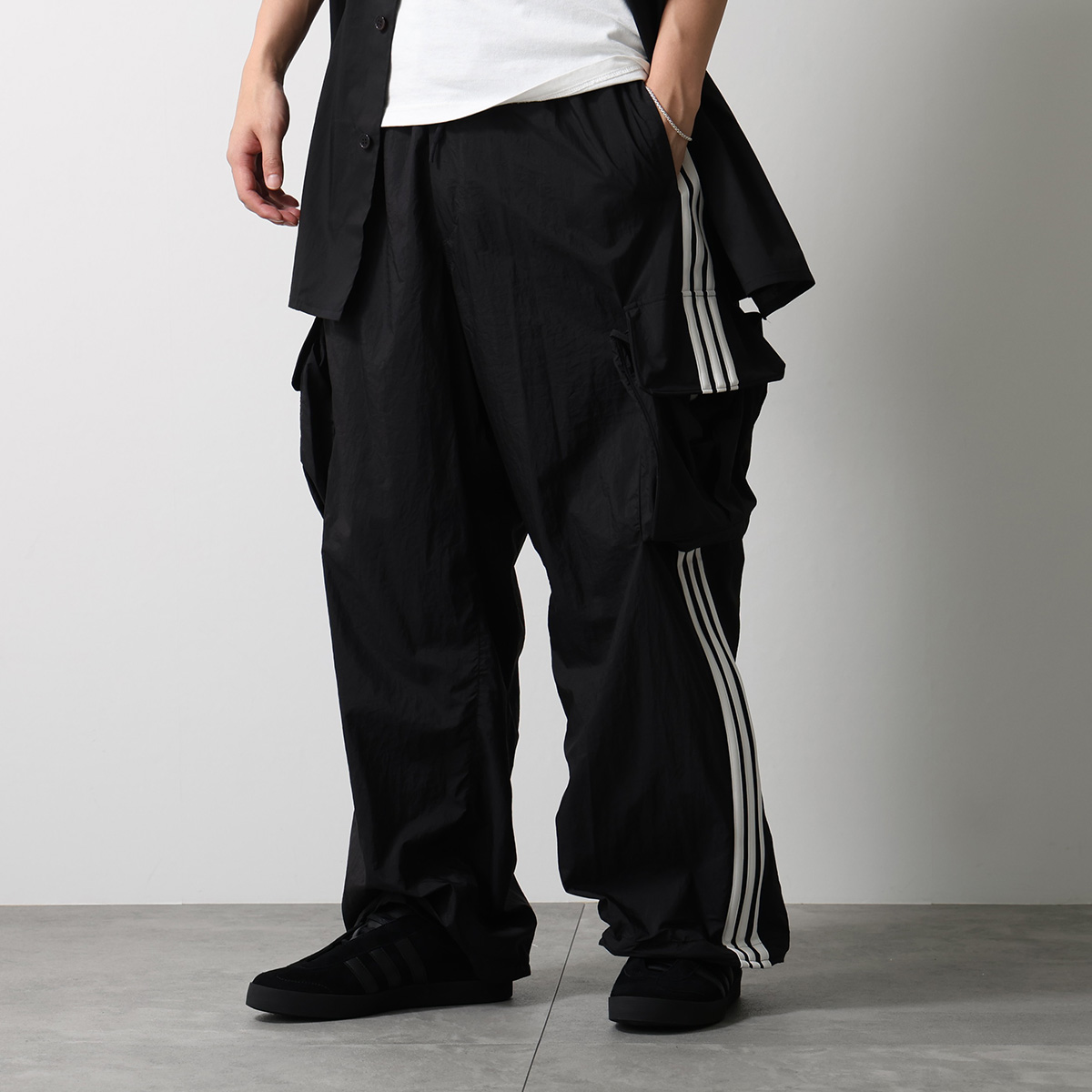 Y-3 ワイスリー カーゴパンツ NYLON WIRED 3 STRIPES CARGO PANTS ナイロン ワイヤード 3ストライプス KF1087 メンズ ナイロン ロゴ BLACKの画像