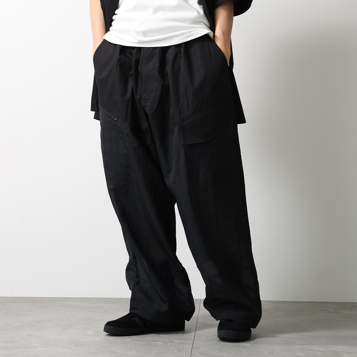 Y-3 ワイスリー パンツ UT STRAIGHTLEG PANTS ユーティリティー ストレートレッグ パンツ KD3976 メンズ ルーズフィット ロゴ BLACKの画像