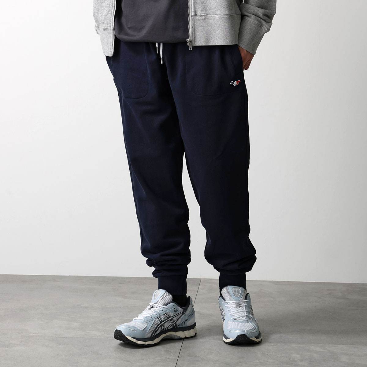 MAISON KITSUNE(メゾン キツネ) スウェットパンツ TRICOLOR FOX MAISON KITSUNE(メゾン キツネ) スウェットパンツ TRICOLOR FOX