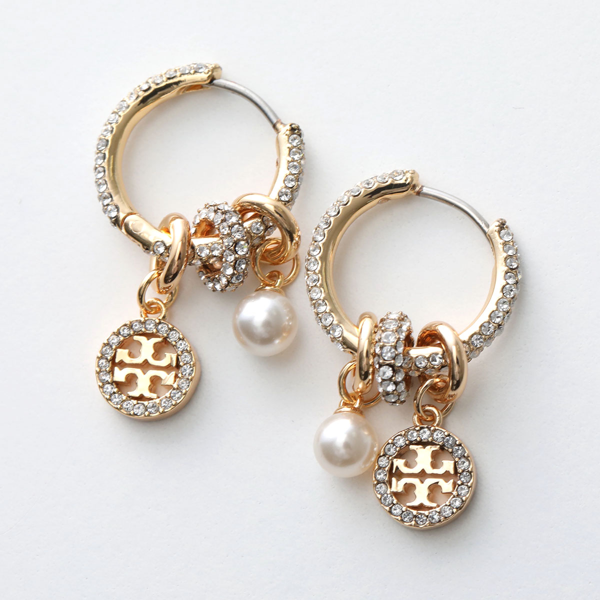 Tory Burch フープピアス TORY BURCH（トリーバーチ） フープピアス アイコン パヴェ チャーム