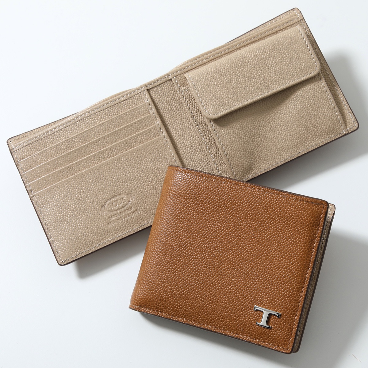 TOD'S(トッズ) 2つ折り財布美品  - ブラウン レザー TOD'S（トッズ） TODS 二つ折り財布 T TIMELESS Tタイムレス