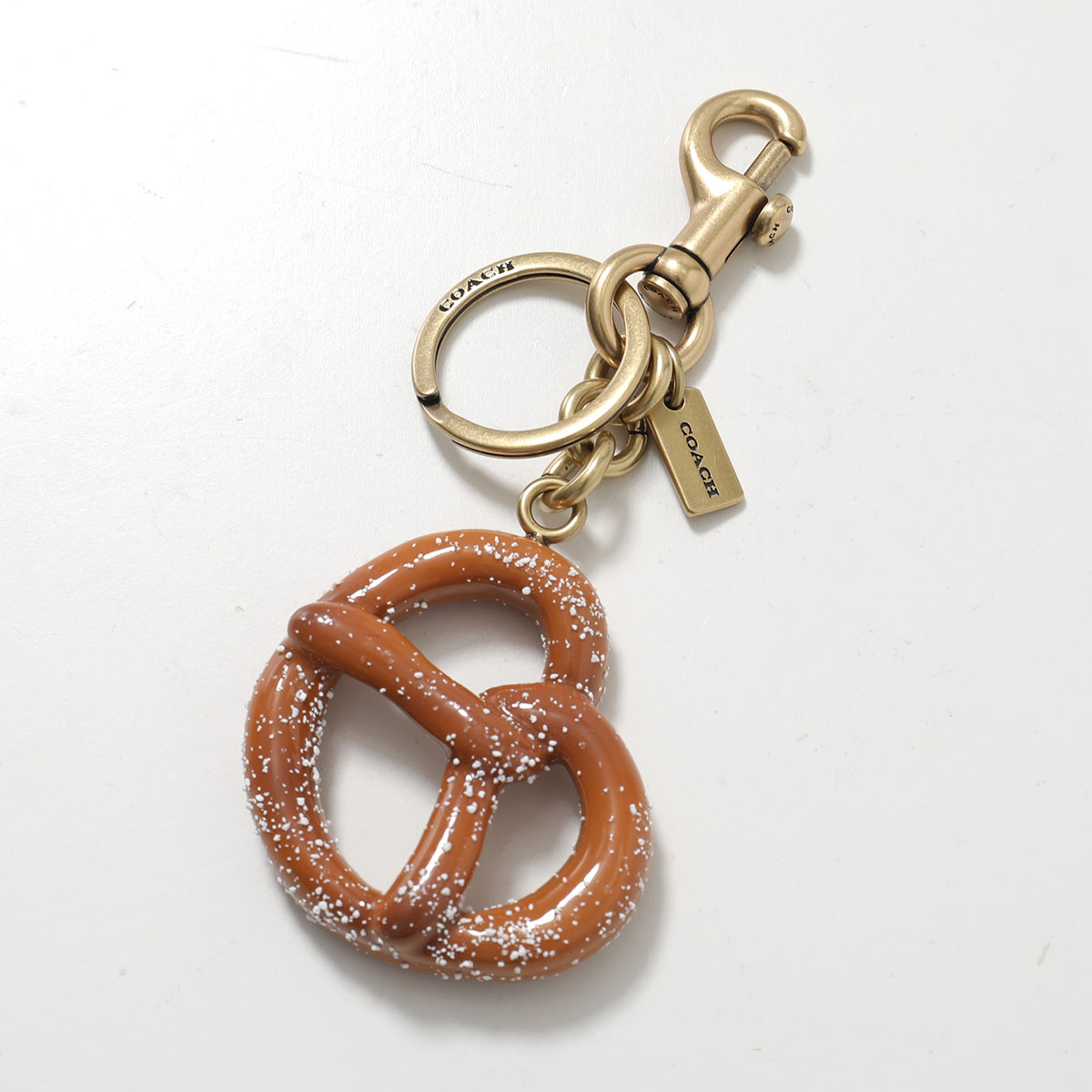 COACH（コーチ） キーリング スモール プレッツェル バッグチャーム