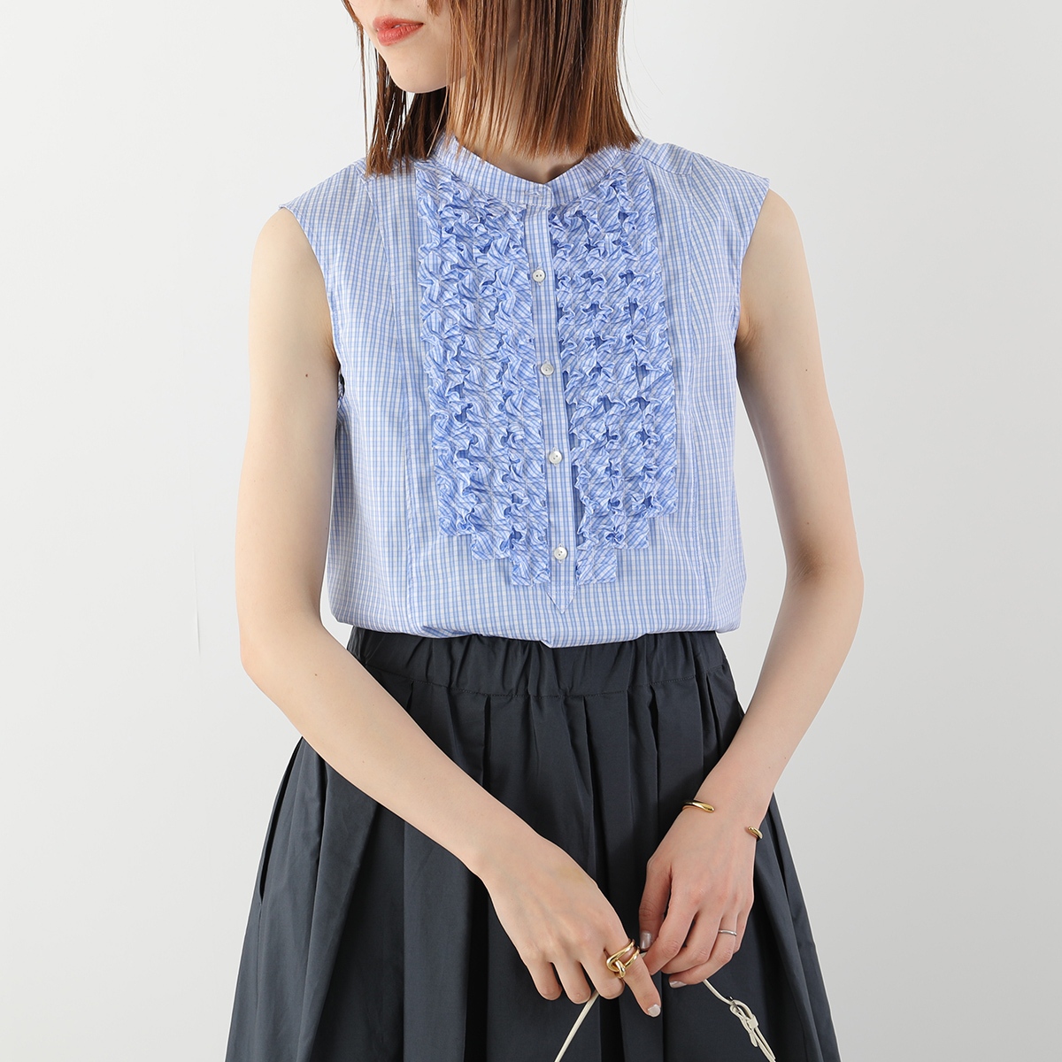 Marilyn Moon タックフリル フレア スリーブ シャツ ネイビー Marilyn Moon タックフリル フレア スリーブ シャツ マリリンムーン