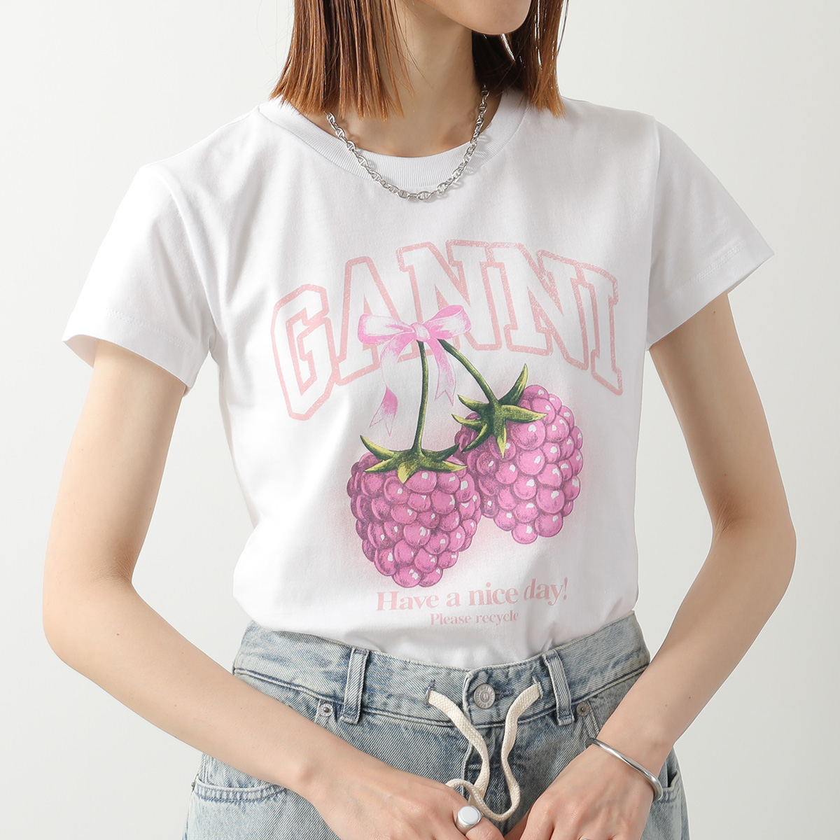 GANNI ガニー Tシャツ Baby Fit T-shirt Raspberry A1050185 11026 レディース ロゴ コットン 半袖 カットソー クルーネック 151/Bright-Whiteの画像
