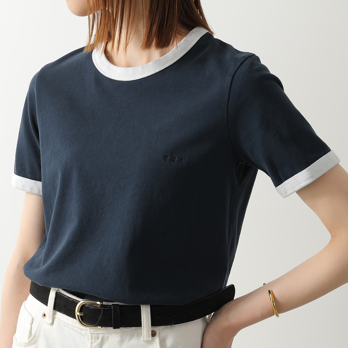 APC A.P.C. アーペーセー Tシャツ crop manche courte contraste COHBQ F26550 レディース 半袖 カットソー ロゴ刺繍 コットン クルーネックの画像