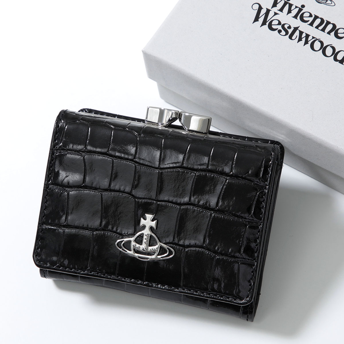 Vivienne Westwood（ヴィヴィアンウエストウッド） 三つ折り財布