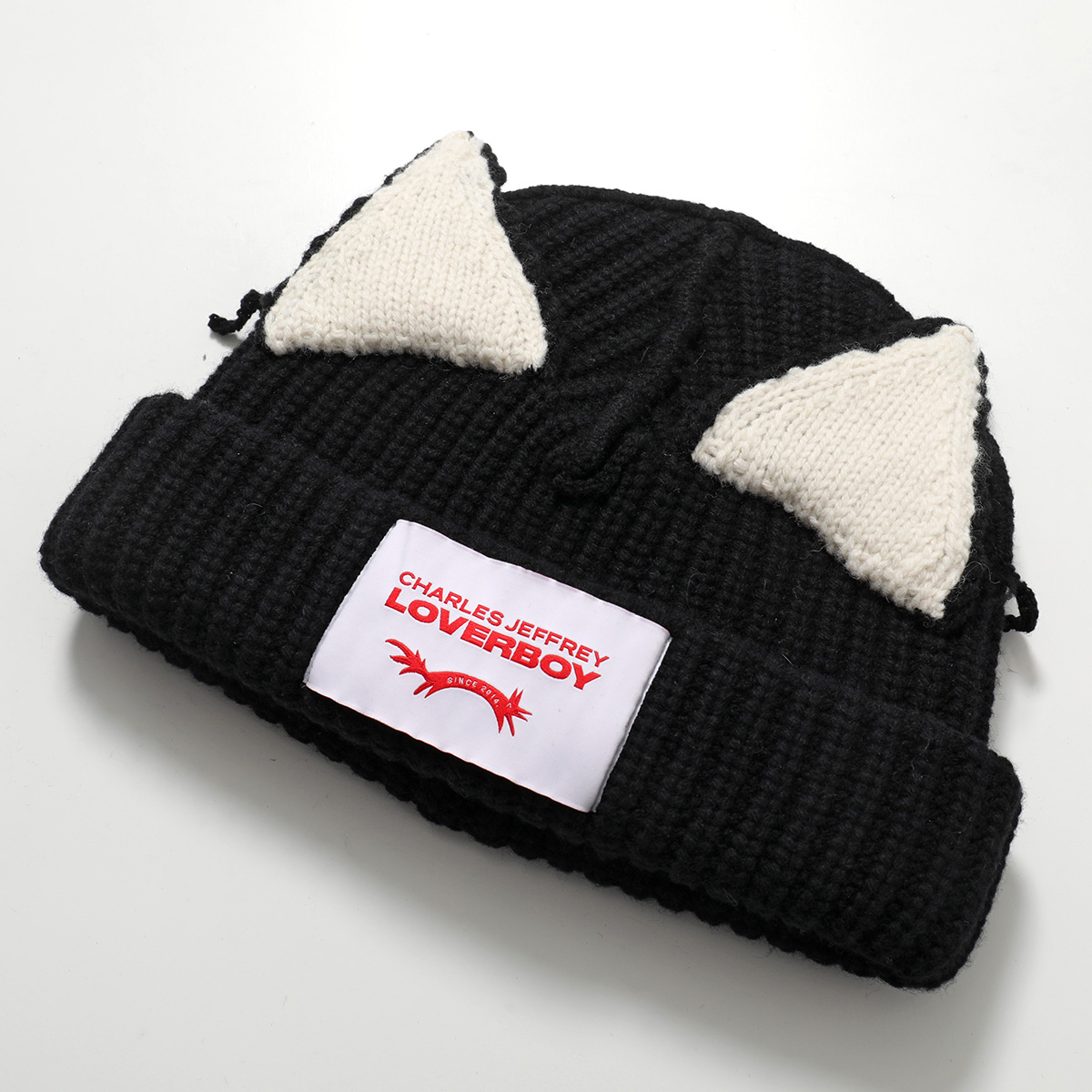CHARLES JEFFREY LOVERBOY猫耳ニット帽ブラック CHARLES JEFFREY LOVERBOY（チャールズジェフリーラバーボーイ