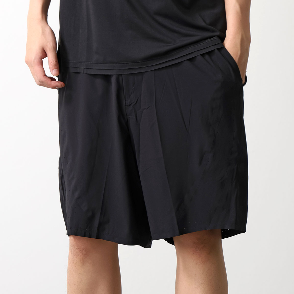 Y-3 ワイスリー ショートパンツ ULTRALIGHT WOVEN SHORTS KF6045