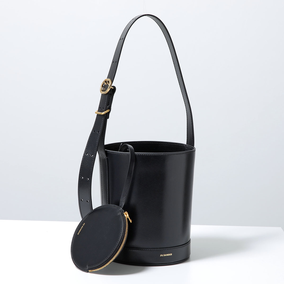 ジルサンダー　ショルダーバッグ　カンノーロ　レザー　黒　ブラック　保存袋付き JIL SANDER（ジルサンダー） ショルダーバッグ CANNOLO BUCKET