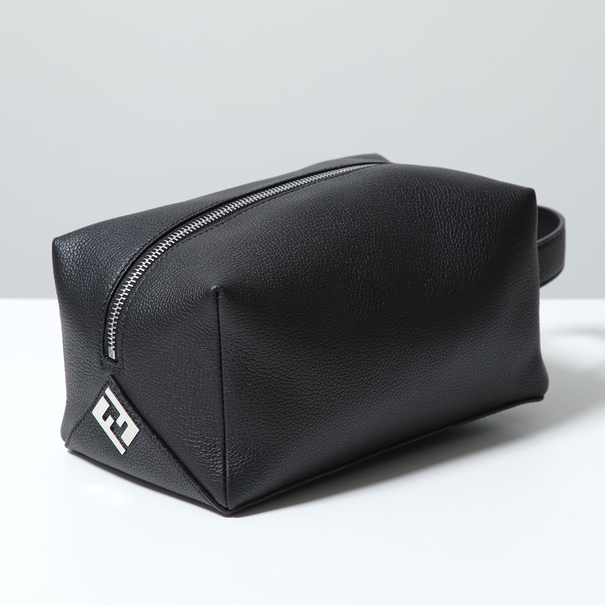 FENDI フェンディ クラッチバッグ ルイ ポーチ 7N0170 ASIH メンズ ハンドバッグ セカンドバッグ カーフレザー ズッカ ロゴ 鞄 F0GXN/BLACKの画像