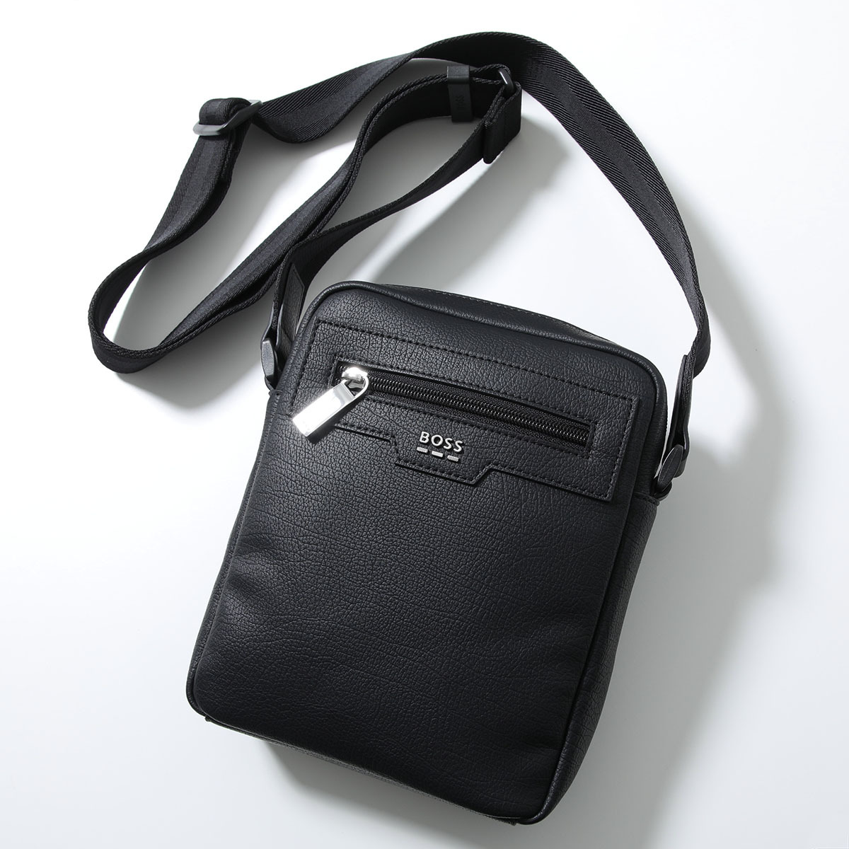 HUGO BOSS ショルダーバッグのおすすめ人気商品一覧 通販 - Yahoo