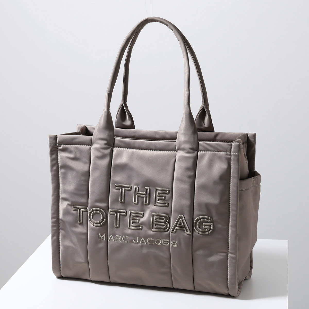 MARC JACOBS（マーク・ジェイコブス） トートバッグ THE TOTE BAG ザ