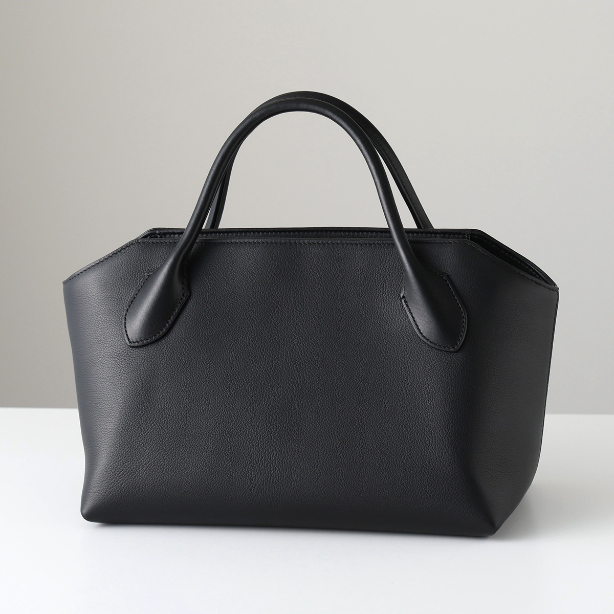 THE ROW（ザ ロウ） ハンドバッグ TERRASSE BAULETTO テラス