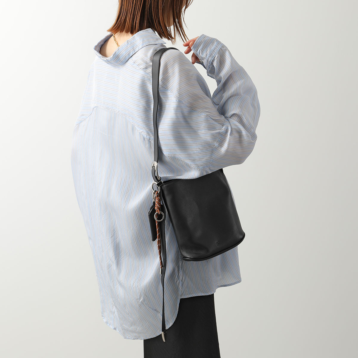 story. ストーリー ショルダーバッグ LETHER ROUND HANDBAG 3A-1856 レディース ハンドバッグ レザー ベルトストラップ マット ハートミラー付き 鞄の画像