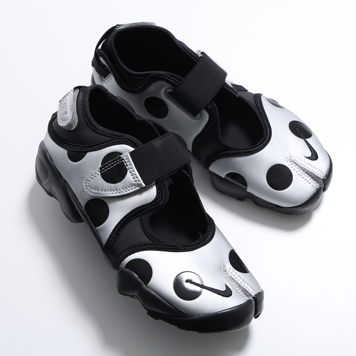 NIKE（ナイキ） スニーカー AIR RIFT エアリフト IR1226-001 IR1226