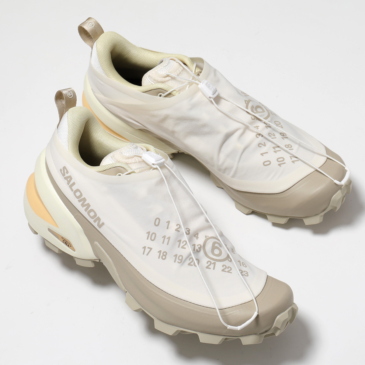 MM6 × SALOMON エムエムシックス メゾンマルジェラ サロモン コラボ スニーカー CROSS DUST S59WS0249 P7624 レディース ローカット 靴 HB423/VANILLAの画像