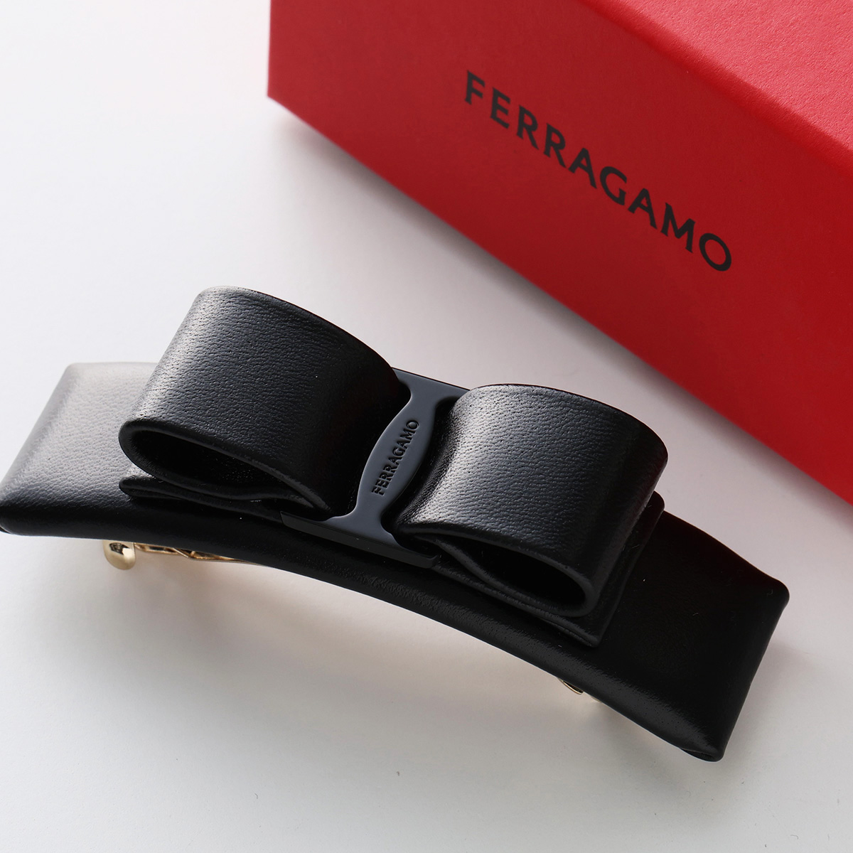 FERRAGAMO バレッタ｜レディースヘアアクセサリー｜ファッション