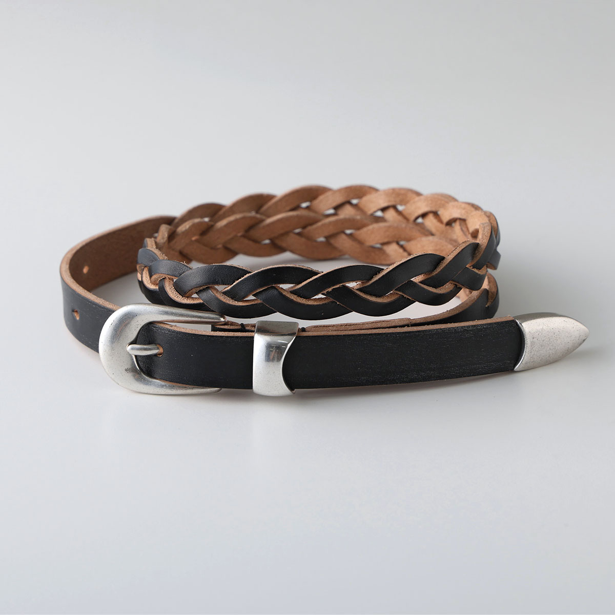 OUR LEGACY アワーレガシー ベルト 2 CM BRAIDED BELT A42382BB メンズ レザー ナローベルト BlackLeatherの画像