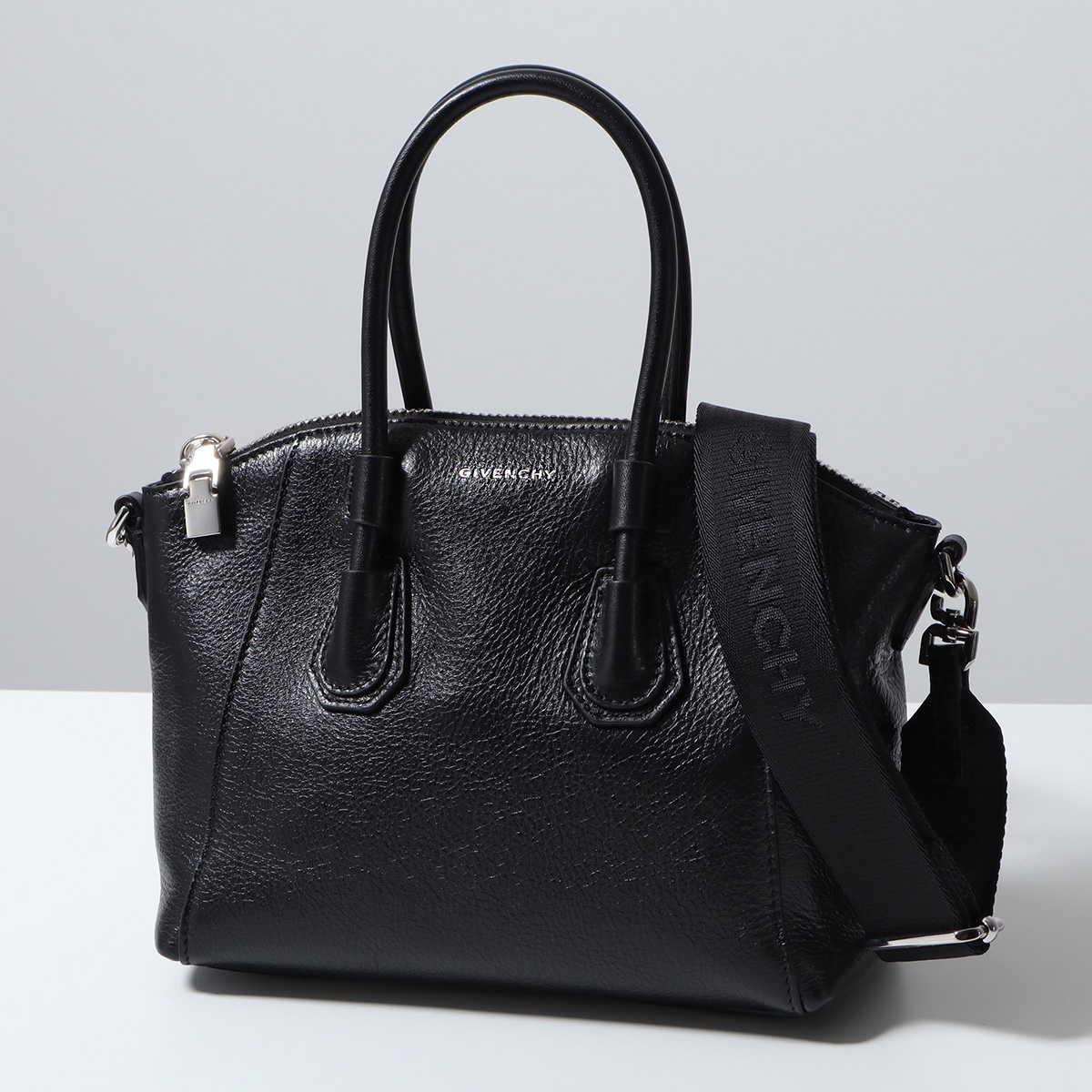GIVENCHY（ジバンシィ） ショルダーバッグ ANTIGONA アンティゴナ