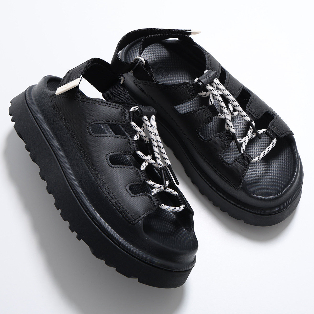 UGG（アグ） サンダル GoldenGlow Toggle ゴールデングロウ トグル