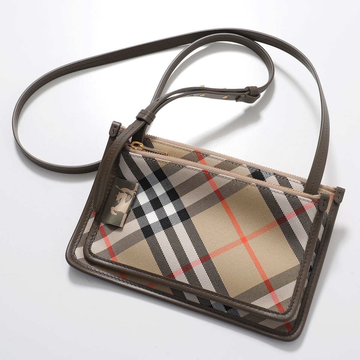 BURBERRY（バーバリー） ショルダーバッグ LS CROSSBODY SLING CJ1