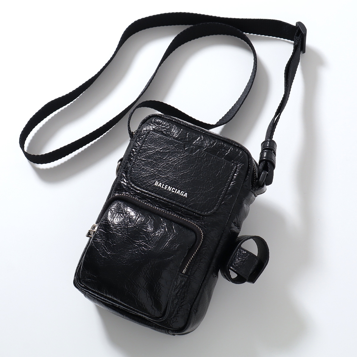 BALENCIAGA バレンシアガ ショルダーバッグ SUPERBUSY 867381 210C8 メンズ BBロゴ アリーナラムスキン アンティーク調シルバー鞄 1000の画像