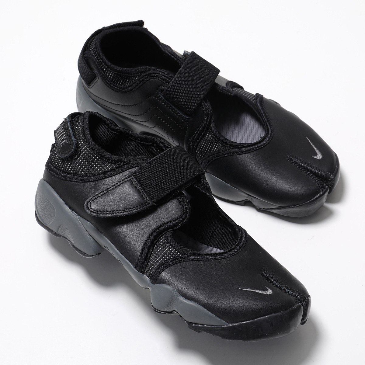 NIKE（ナイキ） スニーカー AIR RIFT エア リフト IM6017-010