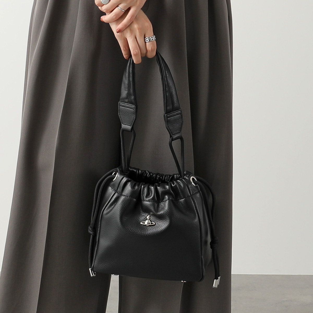 Vivienne Westwood（ヴィヴィアンウエストウッド） ハンドバッグ
